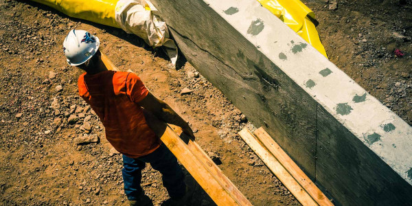 Ingeniería fundaciones muros de contención en el Baix Empordà